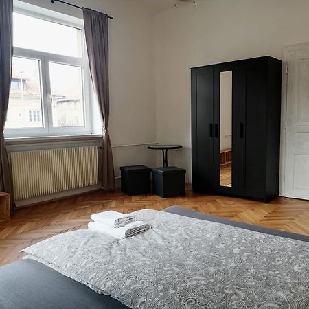 Pirc Apartment On Dunajska Street Ljubljana Exterior foto
